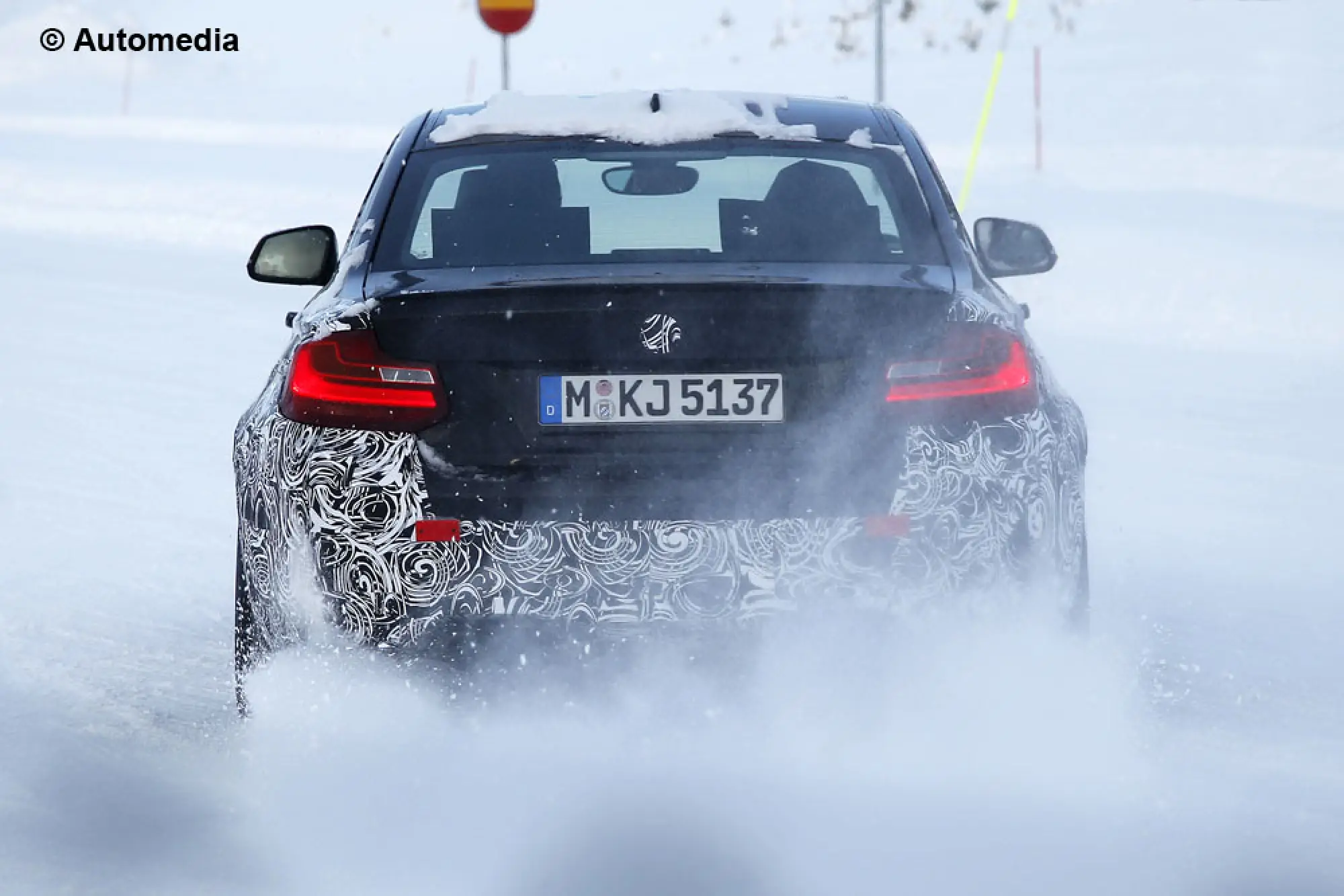 BMW M2 - foto spia (gennaio 2015) - 10