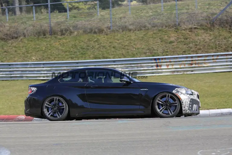 BMW M2 MY 2018 - Foto spia 05-05-2017 - 14