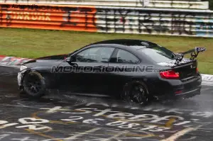 BMW M235i Racing Cup - Foto spia dei potenziali aggiornamenti 20-08-2015