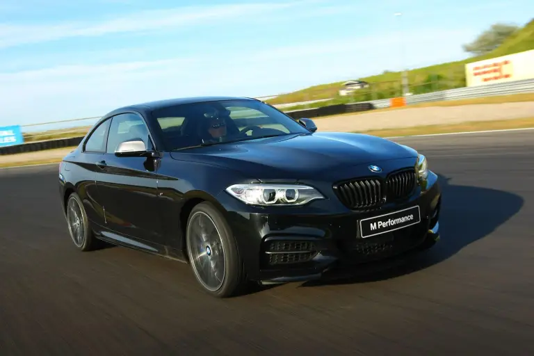 BMW M235i Track Edition - 21