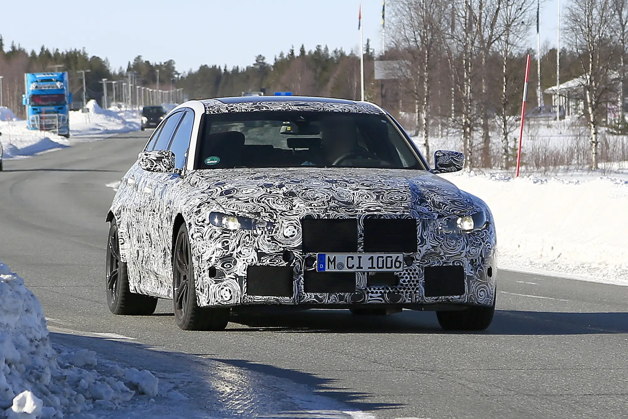 BMW M3 2020 - prme foto spia  - 1