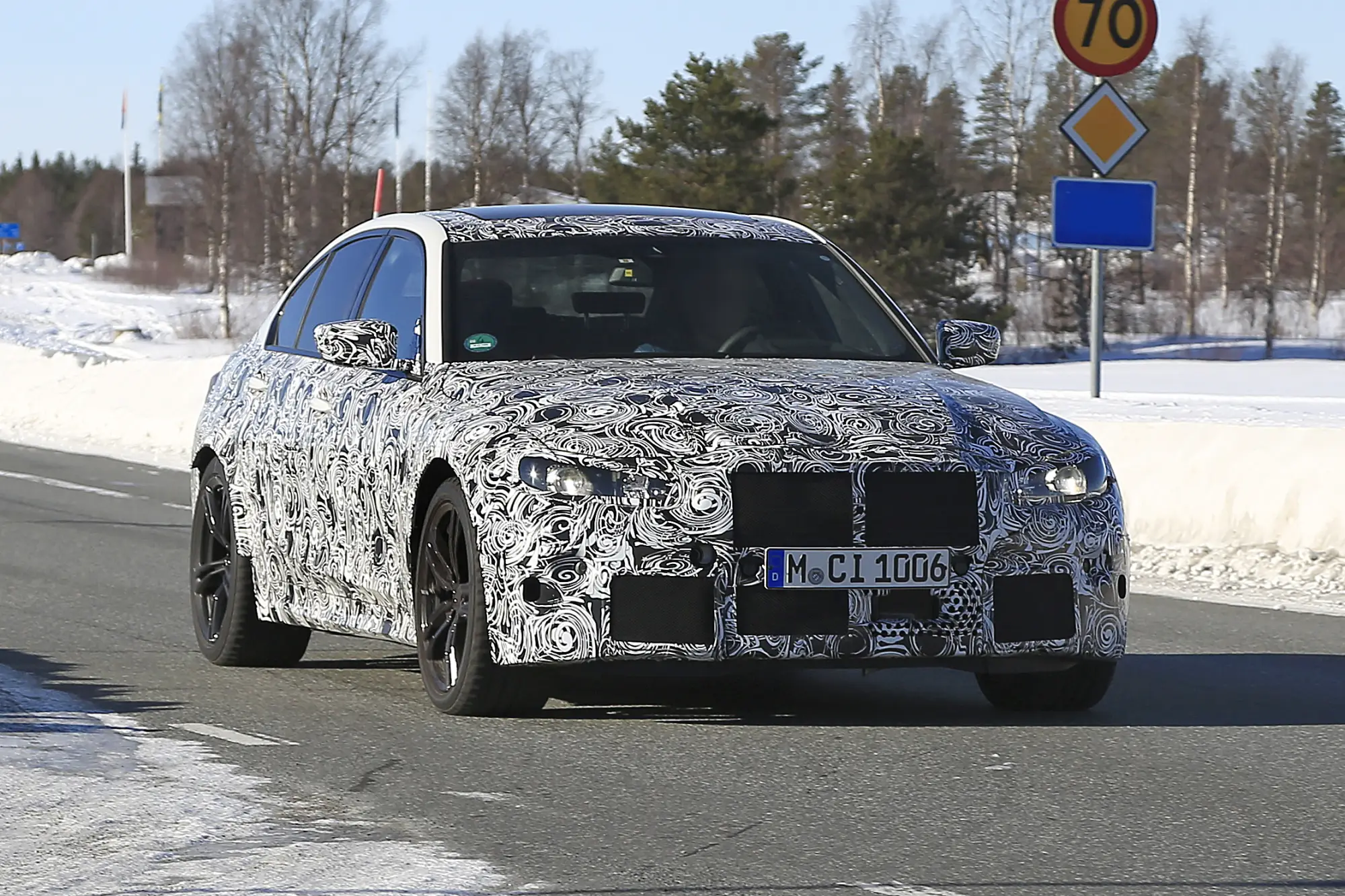 BMW M3 2020 - prme foto spia  - 2