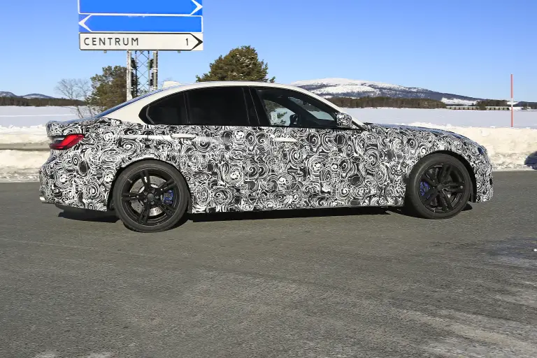 BMW M3 2020 - prme foto spia - 7