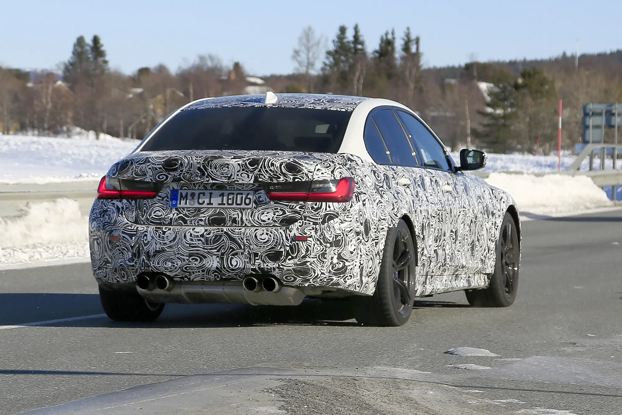 BMW M3 2020 - prme foto spia  - 11