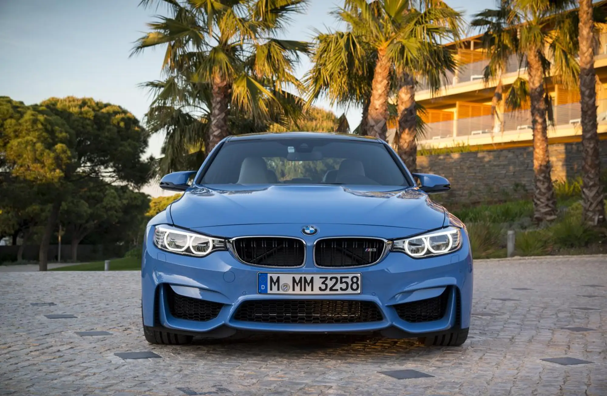 BMW M3 berlina ed M4 Coupe MY 2014 - 24