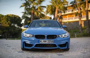 BMW M3 berlina ed M4 Coupe MY 2014 - 24