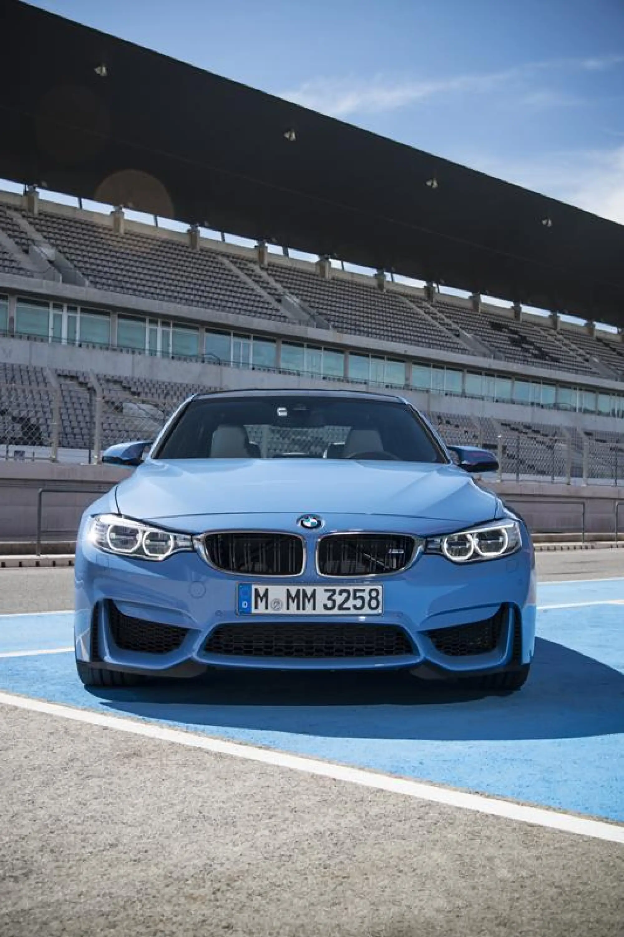 BMW M3 berlina ed M4 Coupe MY 2014 - 30