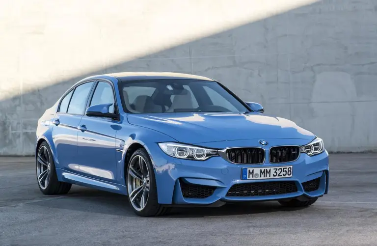 BMW M3 berlina ed M4 Coupe MY 2014 - 36