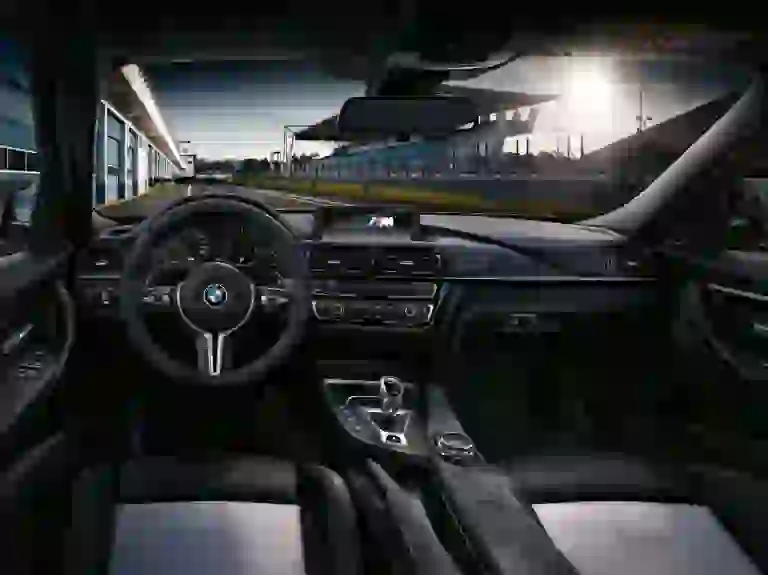 BMW M3 CS 2018 - 8