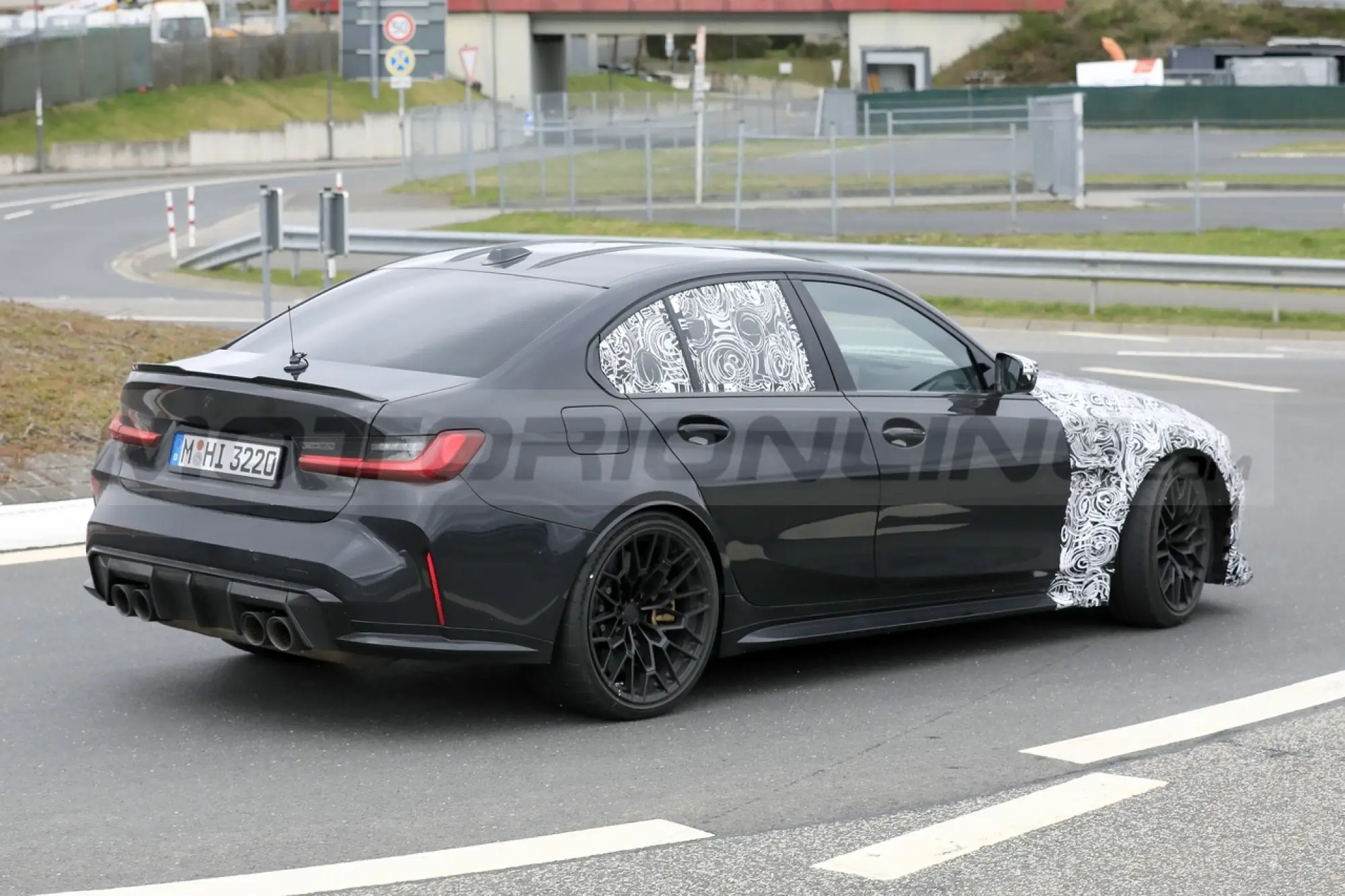 BMW M3 CSL - Foto Spia 07-04-2022 - 7