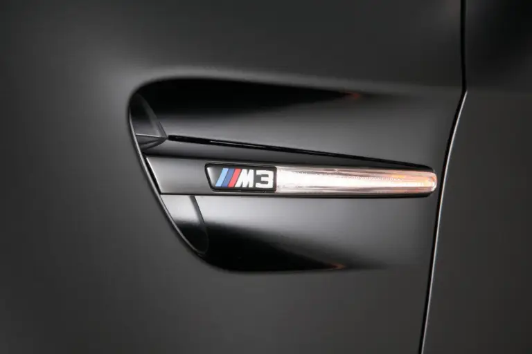 BMW M3 Frozen Black - 15