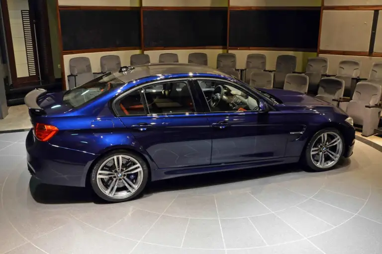 BMW M3 Tanzanite Blue - 1