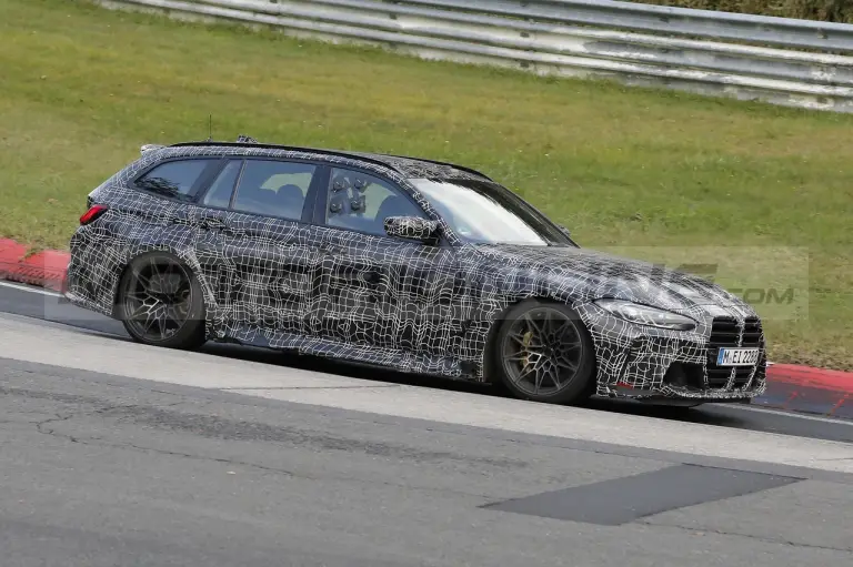 BMW M3 Touring 2022 - Foto Spia 14-10-2021 - 5