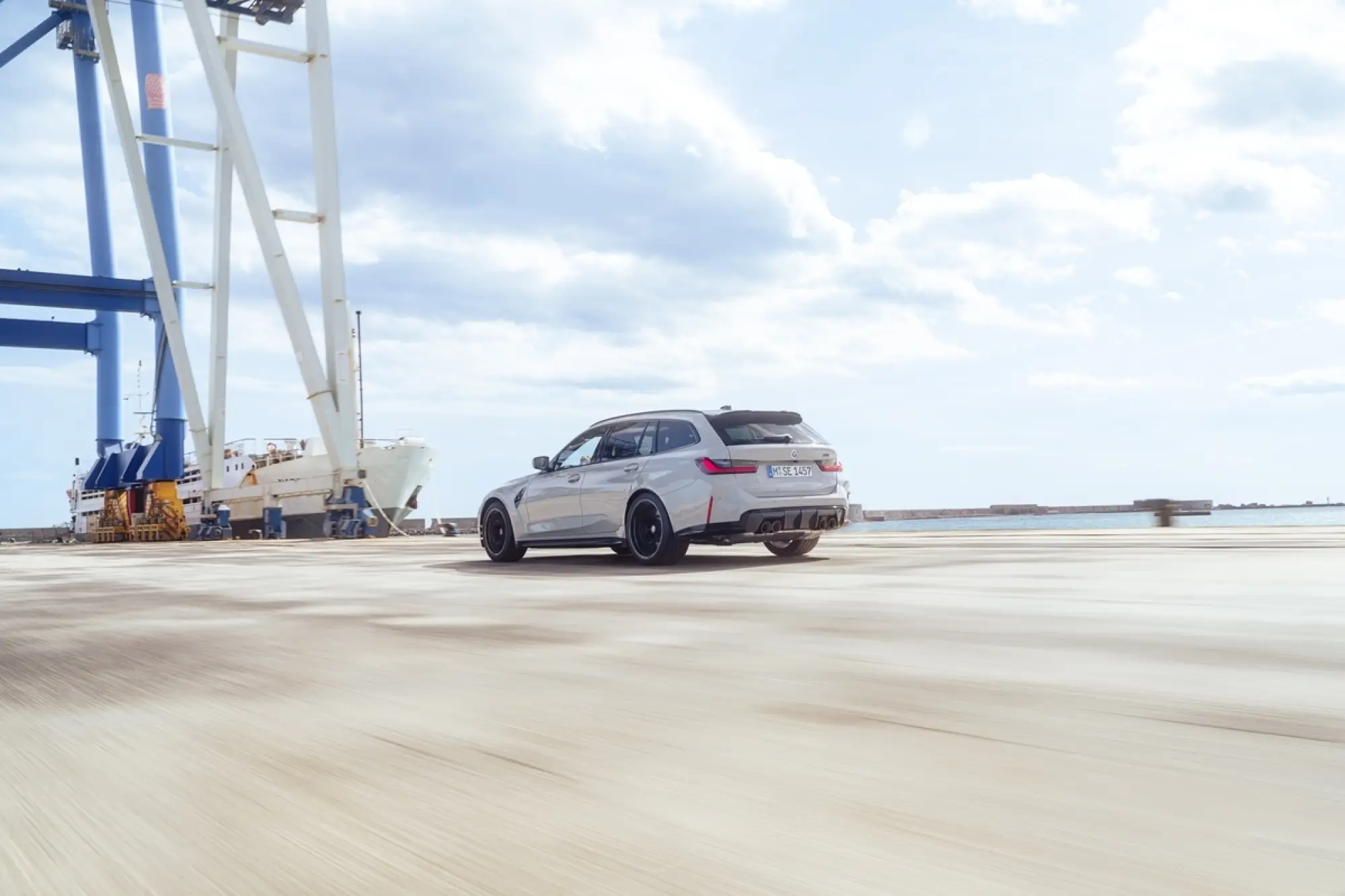 BMW M3 Touring - Foto - 11