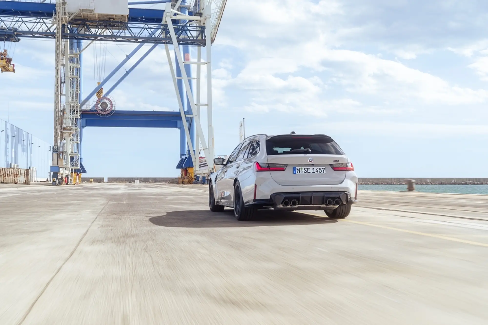 BMW M3 Touring - Foto - 13