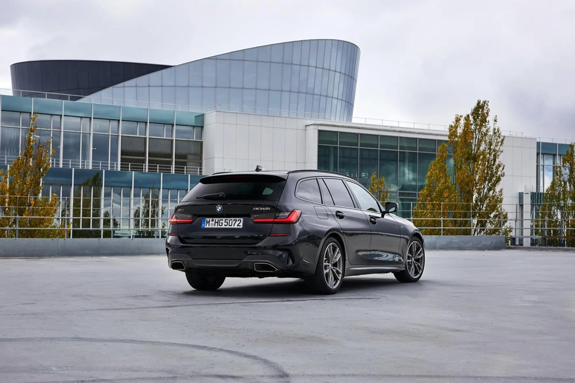 BMW M340i Touring e Sedan - 109