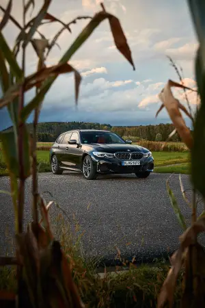 BMW M340i Touring e Sedan - 122