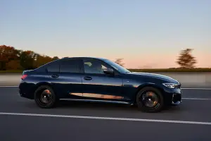 BMW M340i Touring e Sedan - 12