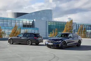 BMW M340i Touring e Sedan - 3
