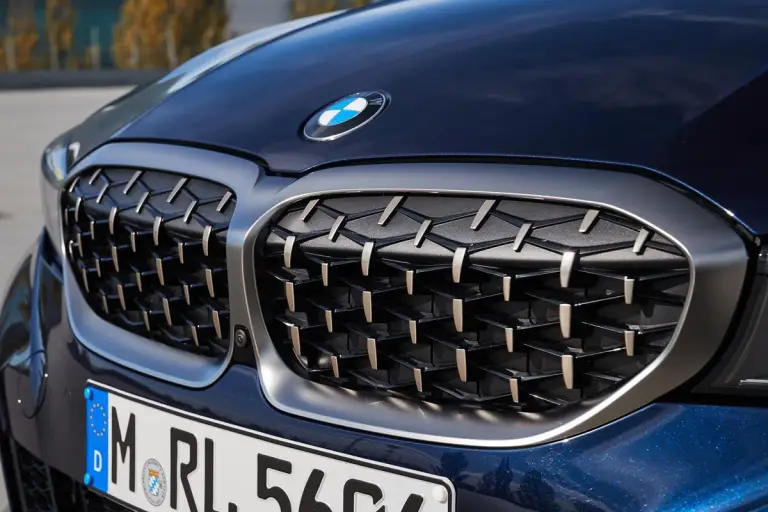 BMW M340i Touring e Sedan - 76