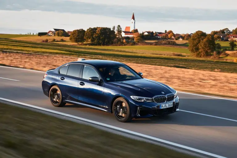 BMW M340i Touring e Sedan - 7