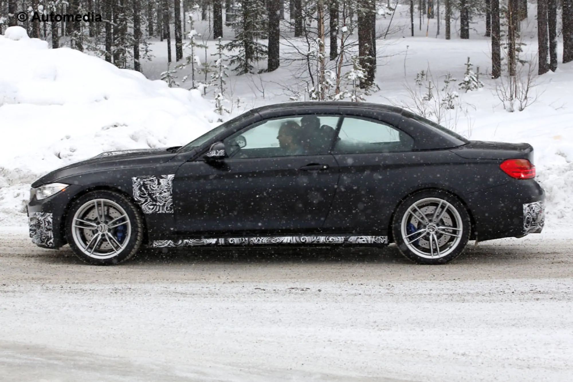BMW M4 Cabrio 2014 - Foto spia 17-02-2014 - 4