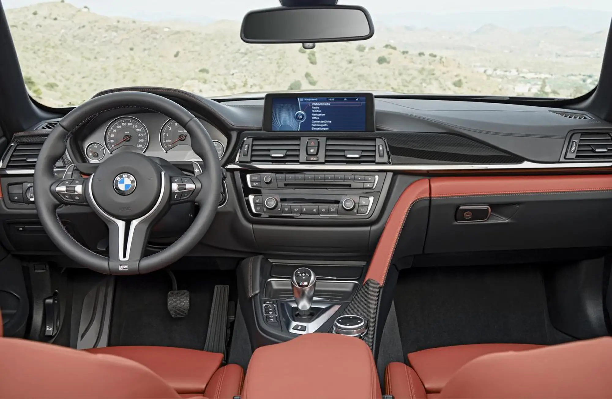 BMW M4 Cabrio - 4