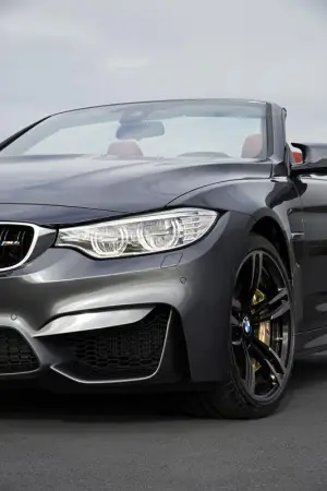 BMW M4 Cabrio - 33