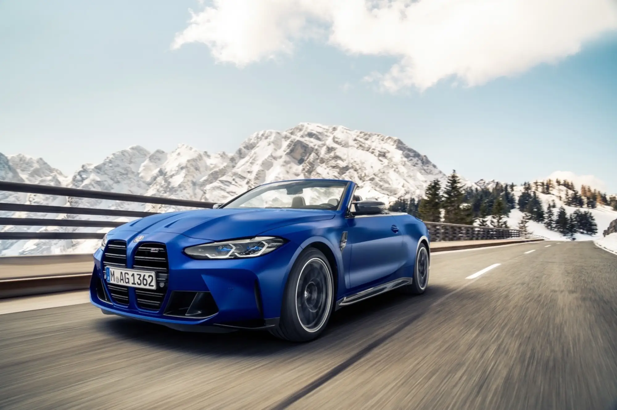 BMW M4 Competition Cabrio 2021 - Foto ufficiali - 16