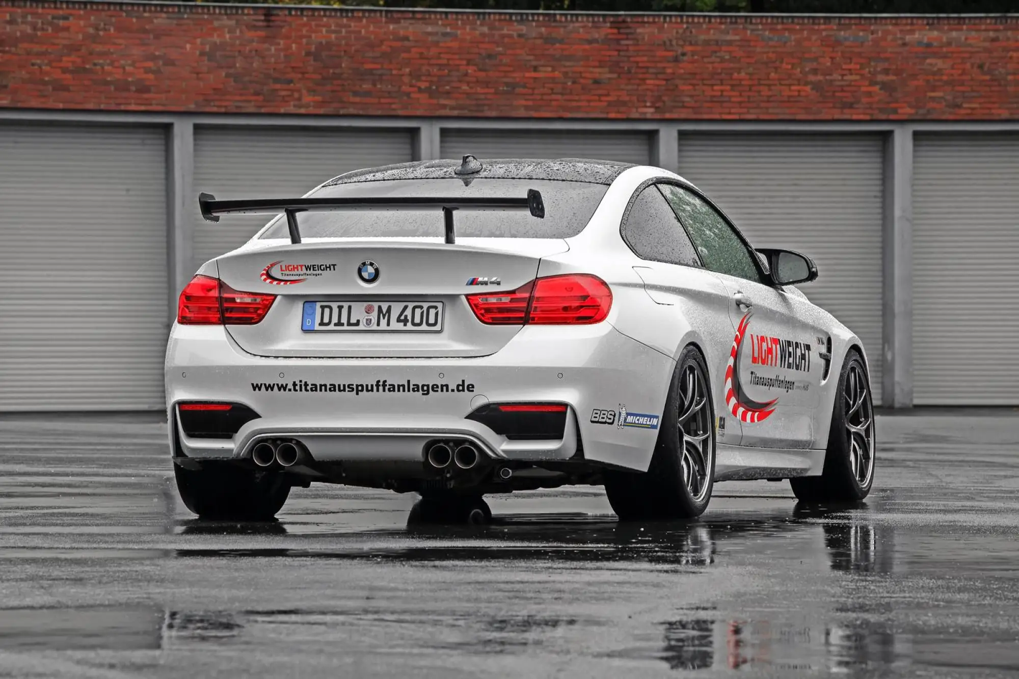 BMW M4 Coupe by Lightweight - 13