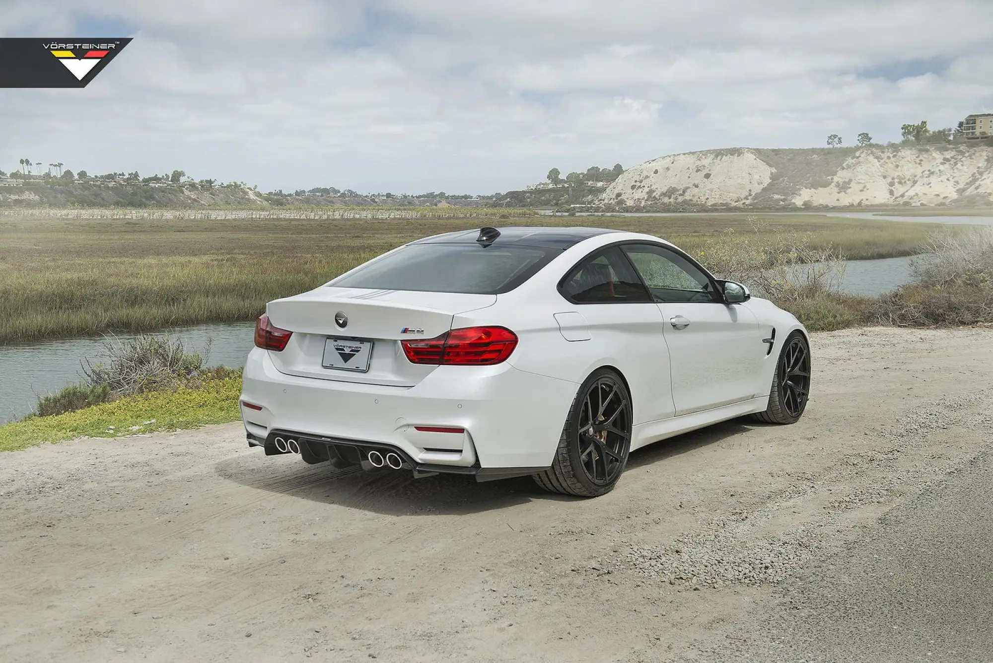 BMW M4 Coupe by Vorsteiner - 9