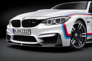 BMW M4 Coupe con parti M Performance - 4