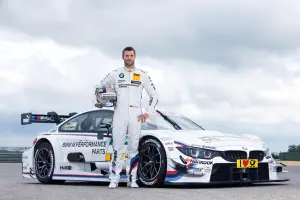 BMW M4 Coupe DTM livree - 10