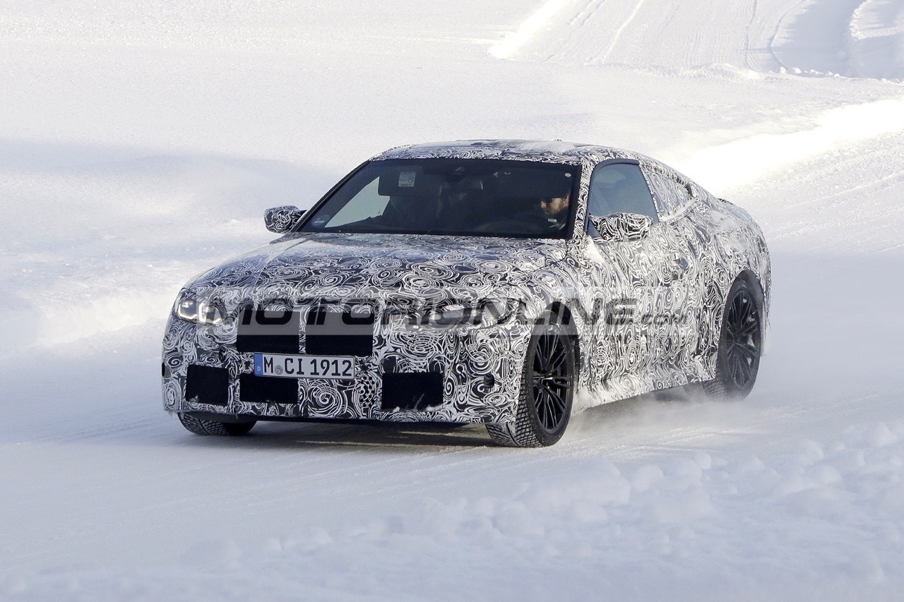 BMW M4 Coupe - Foto spia 19-2-2020