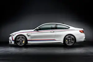 BMW M4 Coupe M Performance