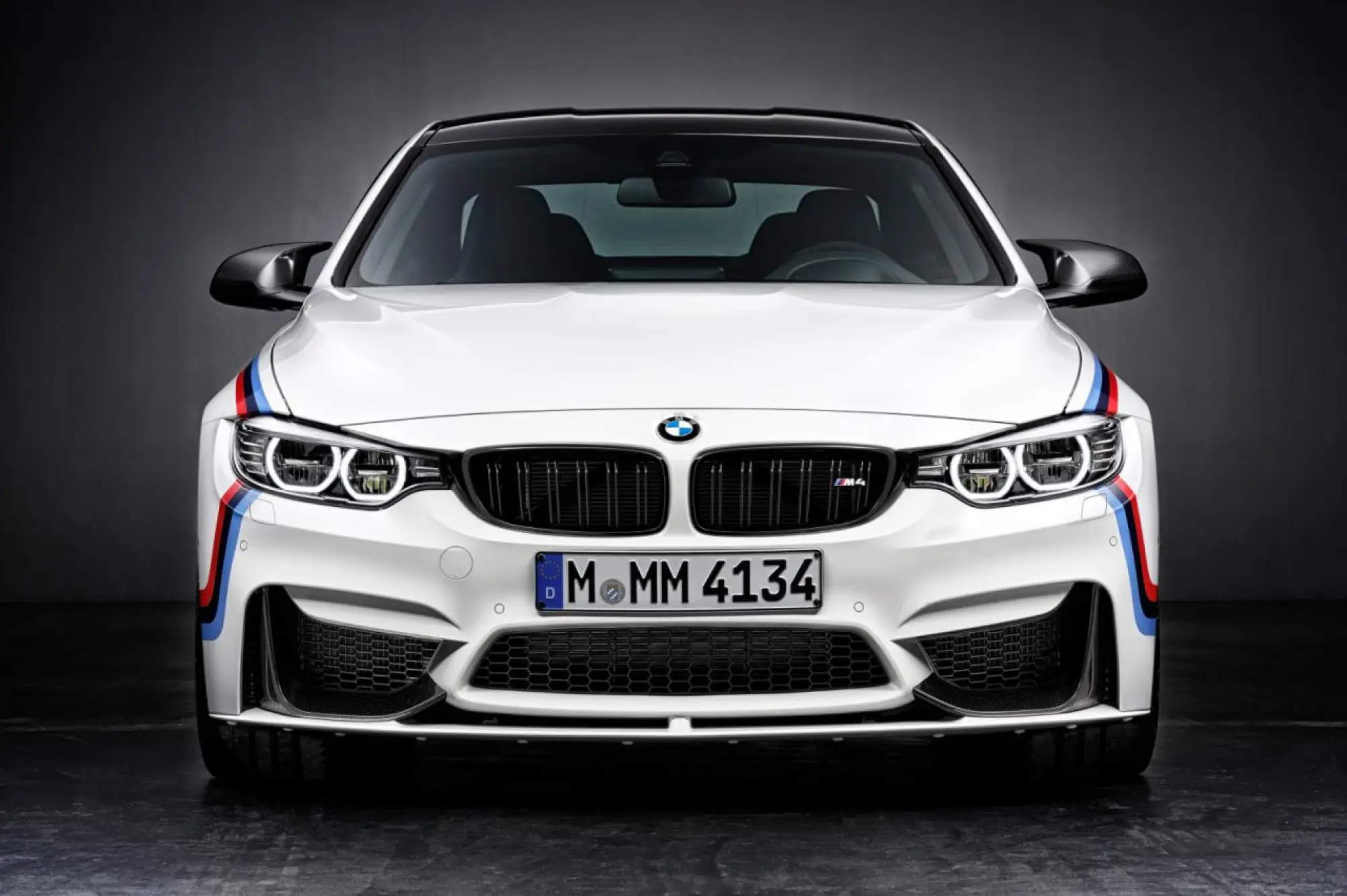 BMW M4 Coupe M Performance - 15