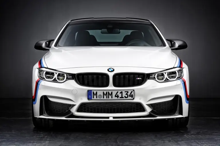BMW M4 Coupe M Performance - 15