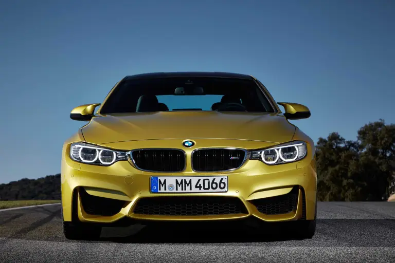 BMW M4 Coupe - Salone di Ginevra 2014 - 3