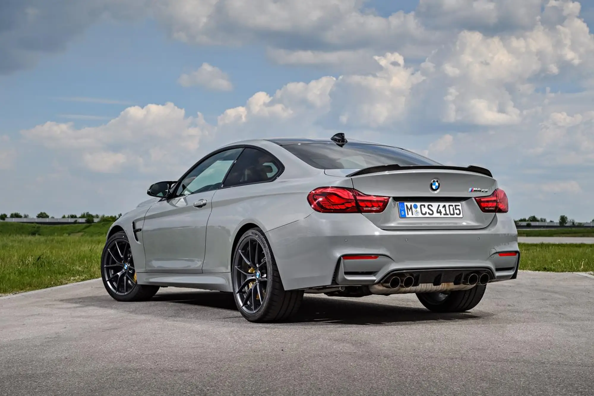 BMW M4 CS 2017 - 16