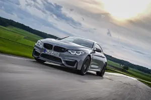 BMW M4 CS 2017 - 21