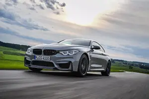 BMW M4 CS 2017 - 25