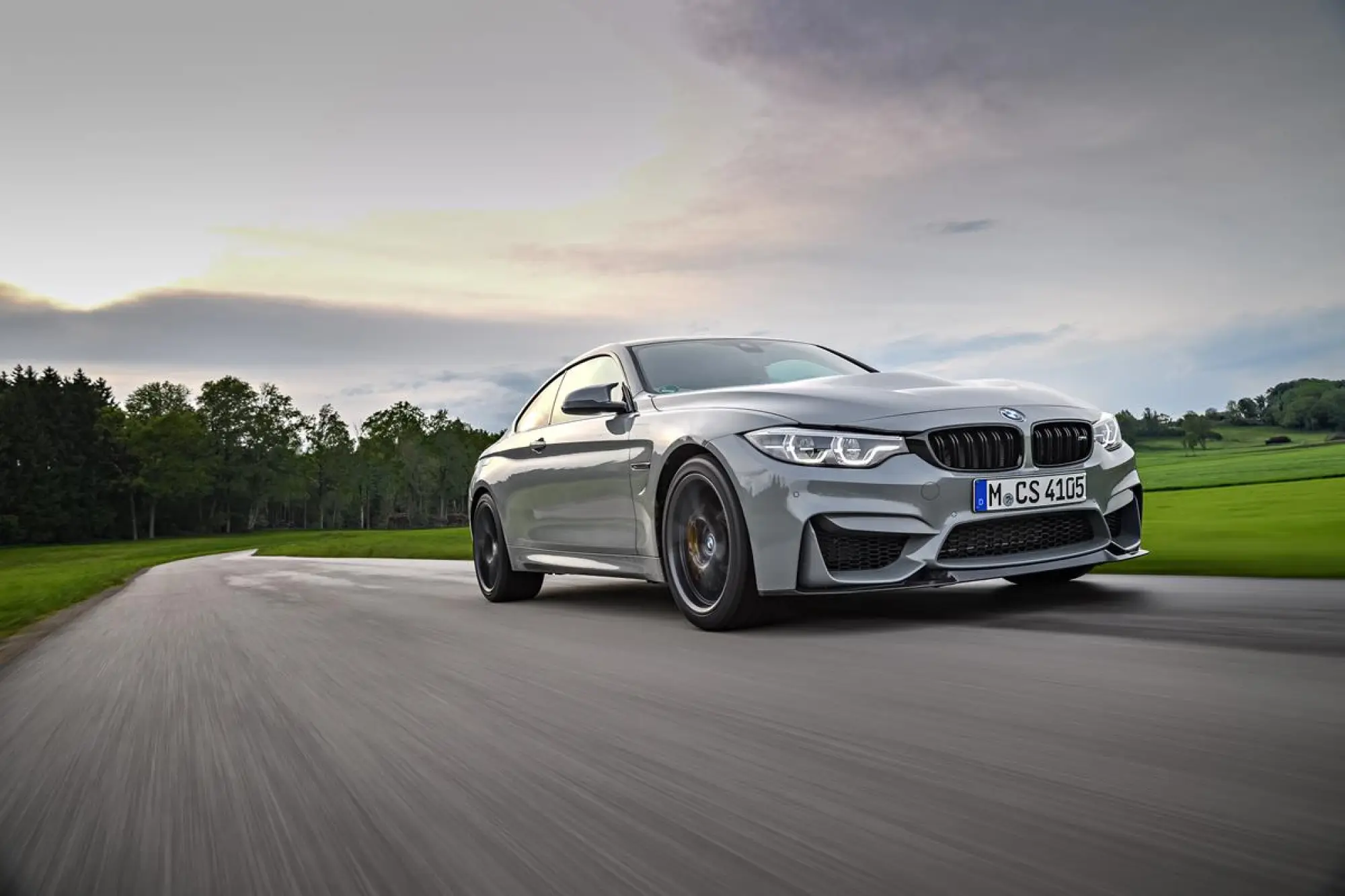 BMW M4 CS 2017 - 27