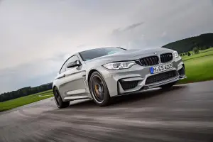 BMW M4 CS 2017 - 29