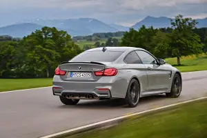 BMW M4 CS 2017 - 42