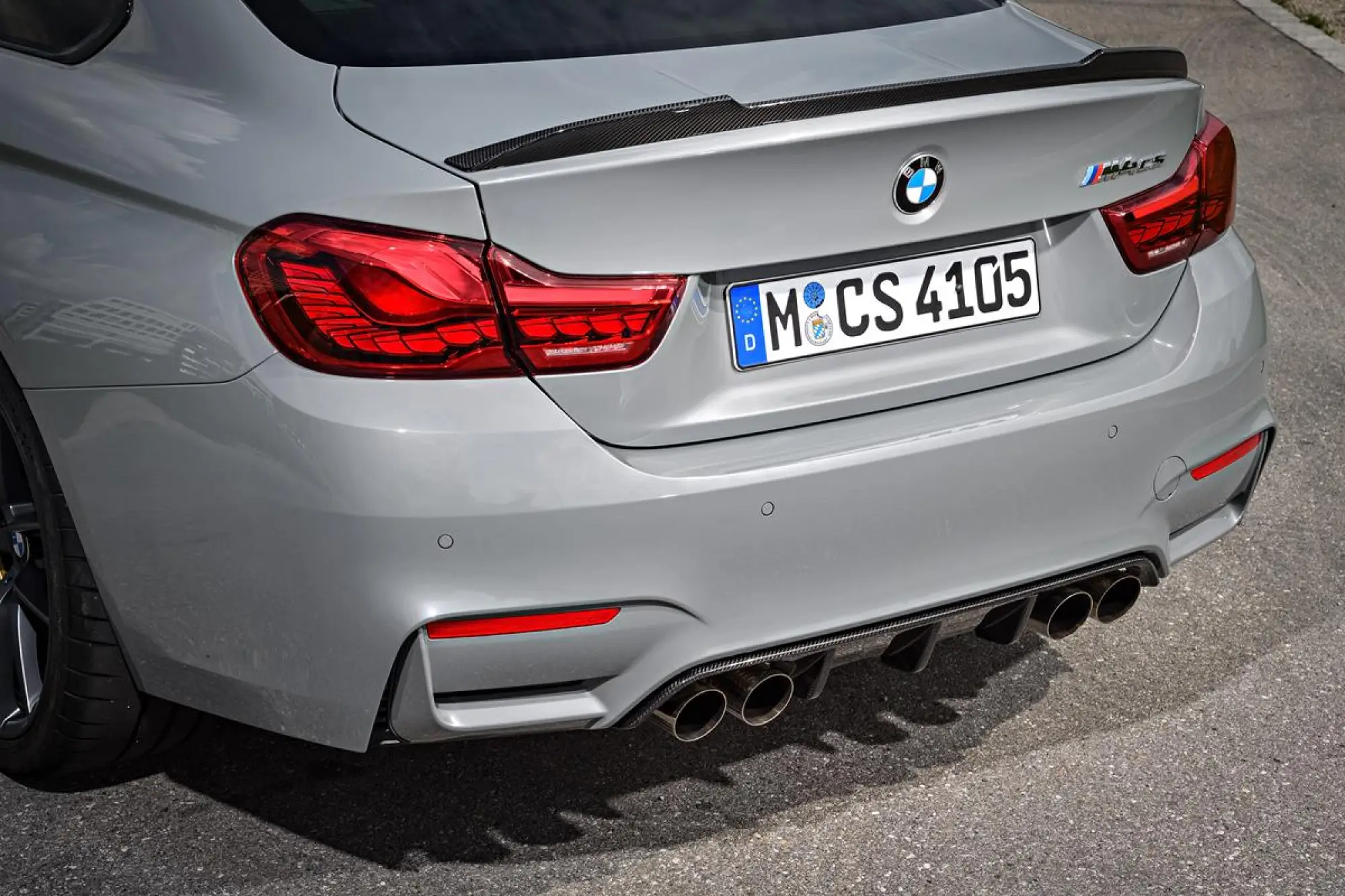 BMW M4 CS 2017 - 60