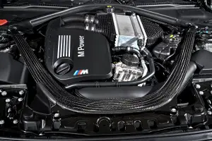 BMW M4 CS 2017 - 85