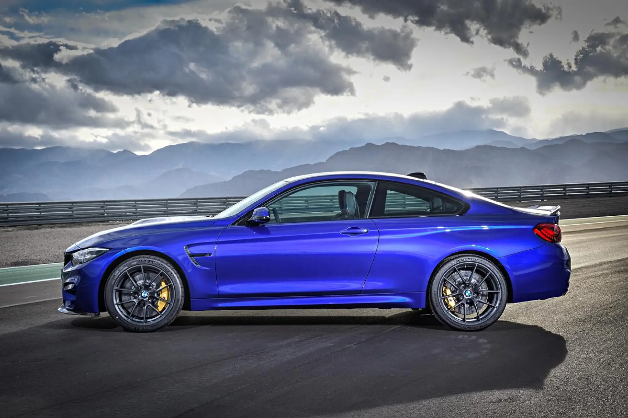 BMW M4 CS 2017 - 92