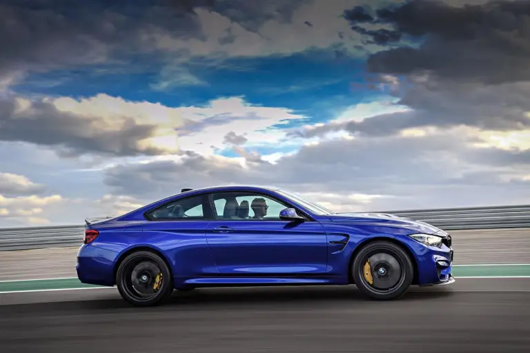 BMW M4 CS 2017 - 95