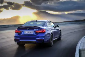 BMW M4 CS 