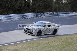 BMW M4 CSL - Foto spia 14-4-2021 - 1